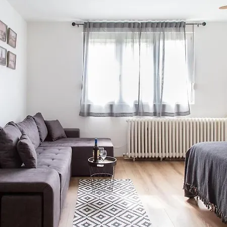 Nelly - Fontana Apartment Belgrade